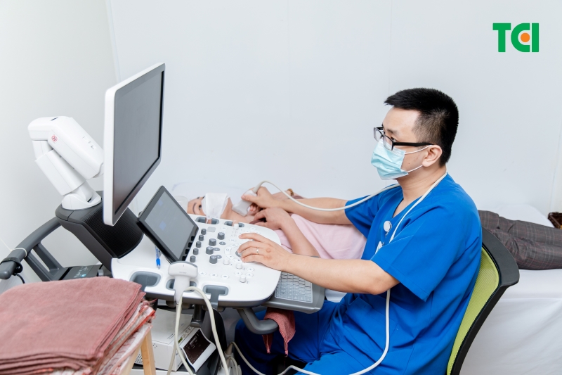 Chị T được kiểm tra các khía cạnh sức khỏe tại Thu Cúc TCI