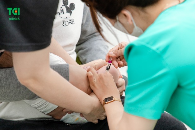 vaccine uốn ván