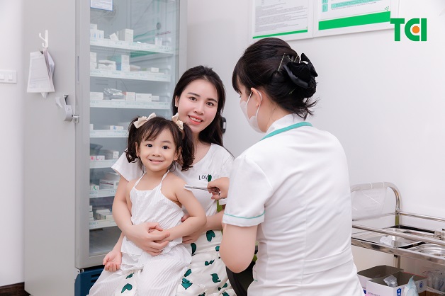 Tiêm ngừa vaccin uốn ván