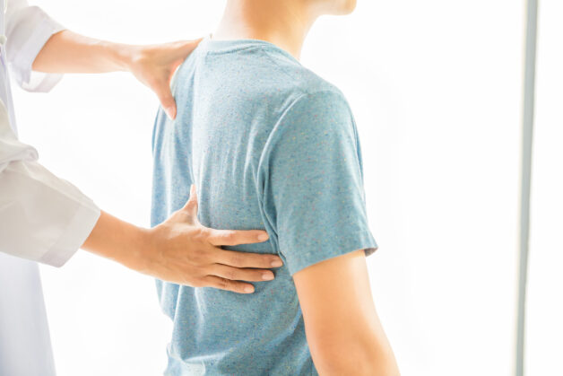 Tập luyện giúp giảm đau khớp hiệu quả.