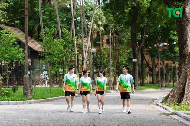 cải thiện chứng mất ngủ buồn bực chân tay