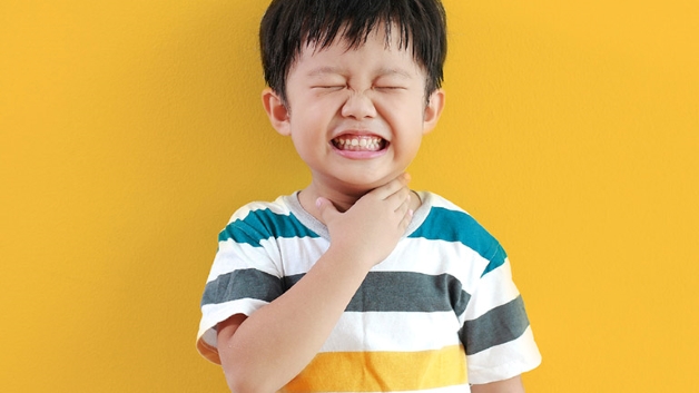 chữa hóc xương cá cho trẻ em