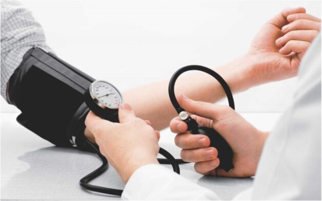 Điều trị sau đột quỵ cần kiểm soát huyết áp ổn định
