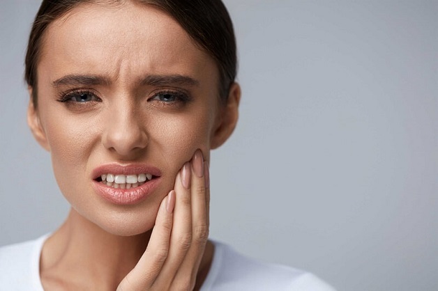 nguyên nhân gây bệnh viêm khớp thái dương hàm