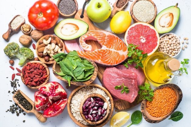 Nên tăng cường ăn các thực phẩm tốt cho não bộ là phương pháp phòng ngừa bệnh tai biến hiệu quả