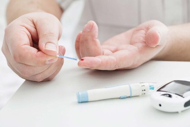 Người bị tiểu đường dễ mắc đột quỵ
