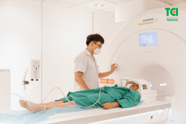 đột quỵ gây ra bệnh Parkinson
