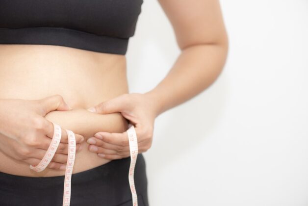 Thoát vị đĩa đệm nguyên nhân do thừa cân làm tăng áp lực lên cột sống từ đó tăng nguy cơ bị thoát vị đĩa đệm