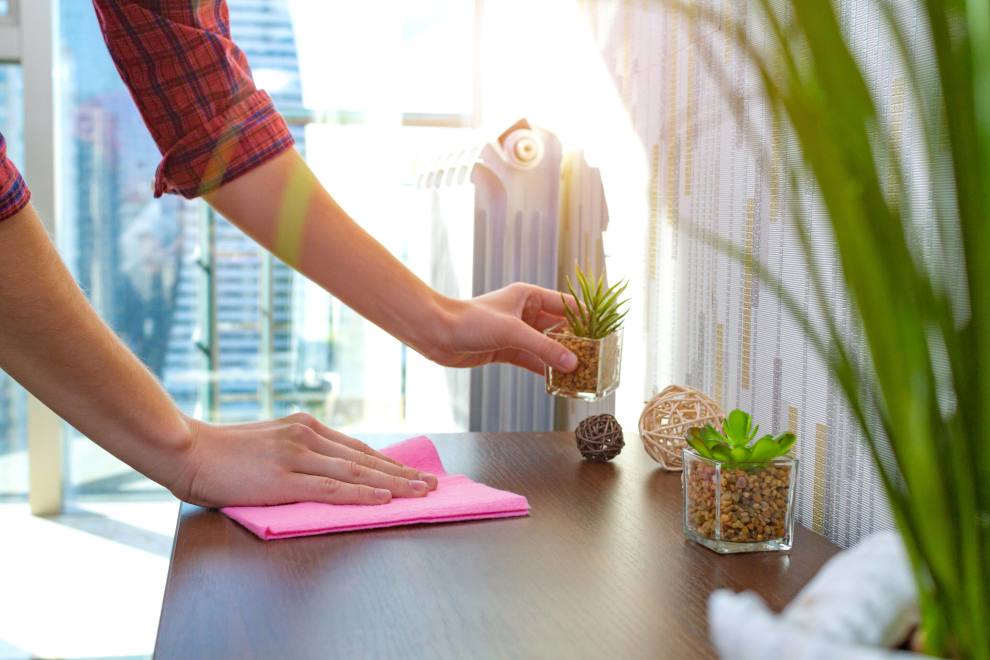 Bạn nên chủ động dọn dẹp không gian sống, đảm bảo ăn chín, uống sôi để phòng tránh bệnh tả