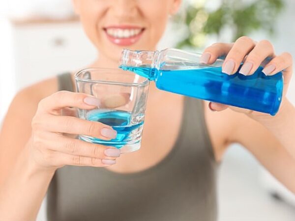làm mềm cao răng giúp loại bỏ mảng bám