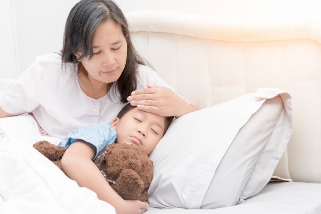 theo dõi sau tiêm chủng