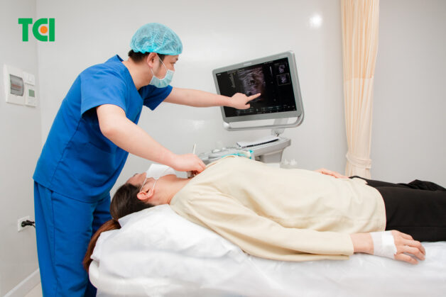 Đốt sóng cao tần điều trị triệu chứng u tuyến giáp lành tính