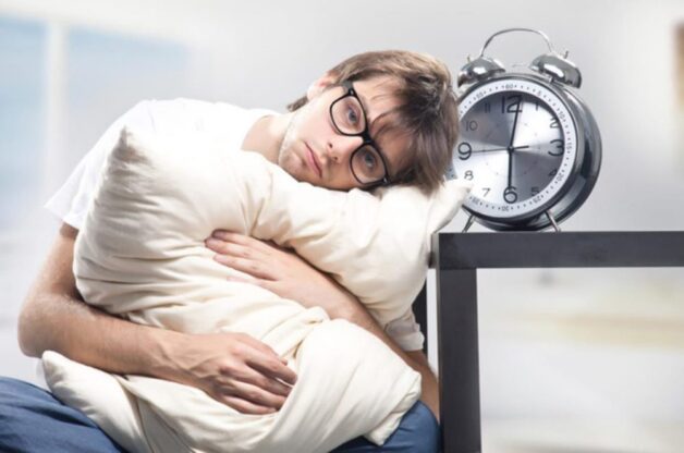 Ngủ không đủ giấc gây mắc bệnh đường hô hấp
