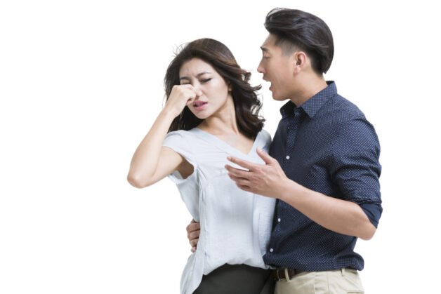 Hôi miệng làm chúng ta tự ti, cản trở chúng ta giao tiếp và thiết lập các mối quan hệ xã hội.
