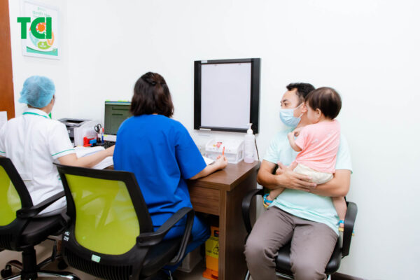 Bé bị tay chân miệng bao lâu khỏi-3