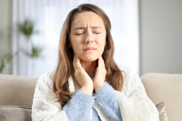Bị hóc xương cá có tự khỏi không?