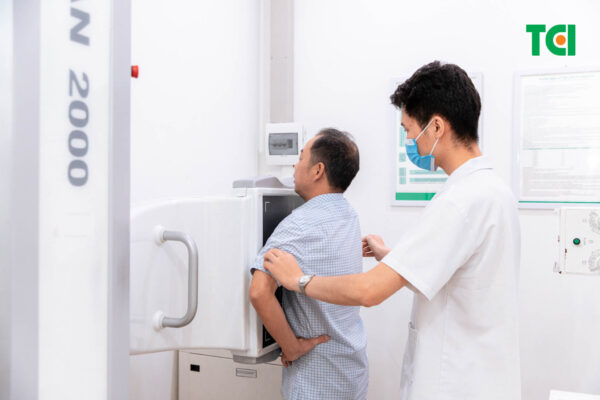 Chẩn đoán viêm phế quản cấp tại Thu Cúc TCI