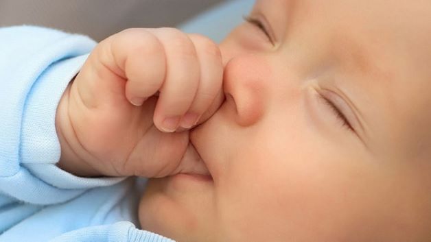 hôi miệng ở trẻ sơ sinh
