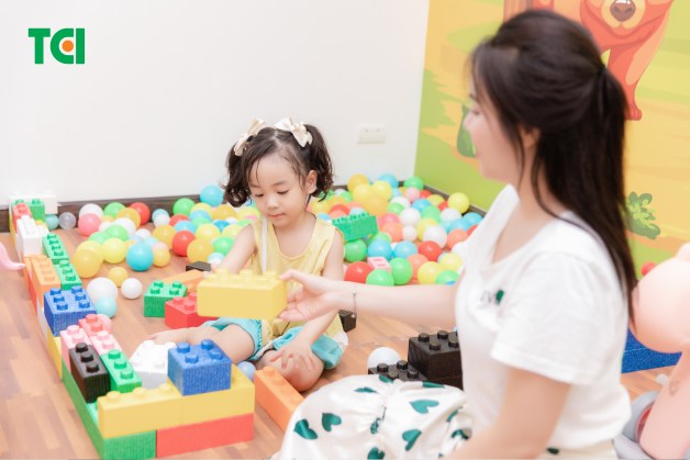 theo dõi sau tiêm chủng