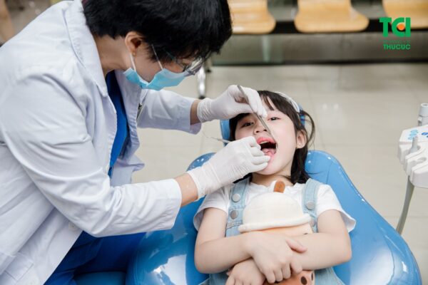 Biến chứng của viêm tủy răng có thể ảnh hưởng đến sức khỏe toàn thân của trẻ