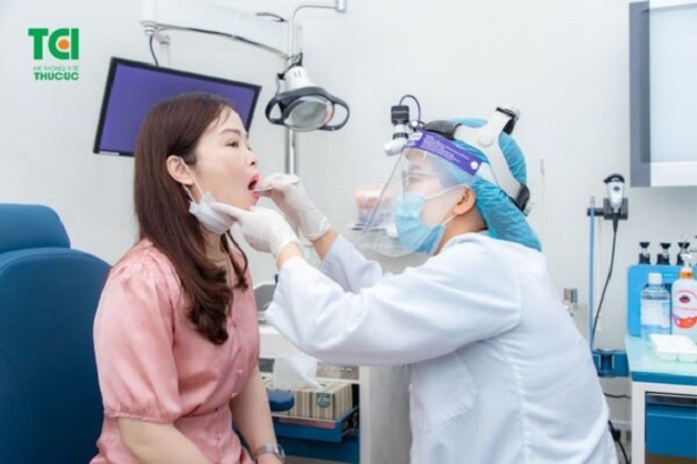 quy trình kỹ thuật lấy dị vật hạ họng