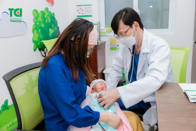 Lưu ý trước khi thực hiện tiêm phòng cho trẻ