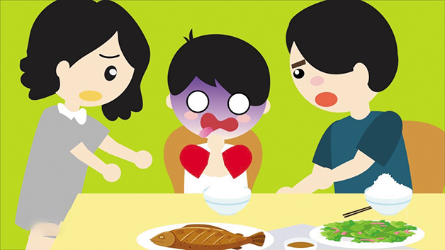 Trẻ bị hóc xương bất ngờ