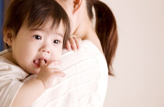 trẻ nhỏ bị cảm cúm
