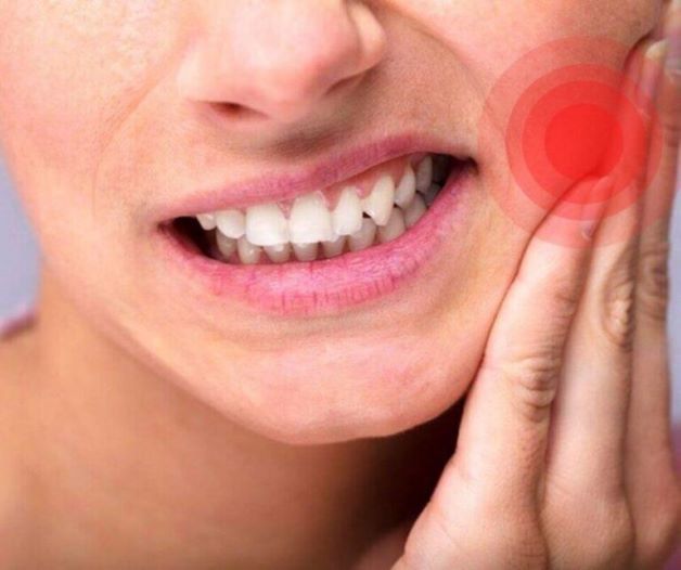 Cẩn trọng với trồng răng Implant giá rẻ nhất