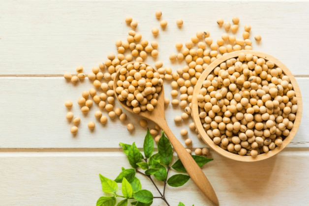 Đậu tương là một trong những thực phẩm giàu vitamin B3 nhất.