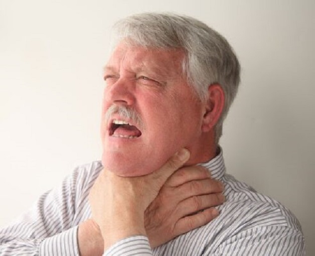 Cách xử lý người bị hóc dị vật đường thở