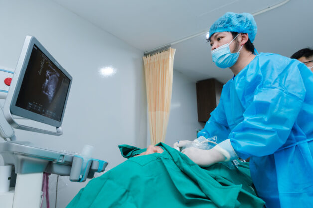 Đốt sóng cao tần điều trị u tuyến giáp lành tính