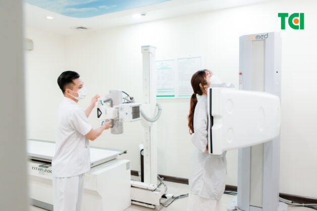 Chụp X-quang tim có thể phát hiện những tổn thương tại tim.