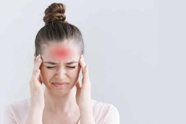 Hệ lụy gần là khiến người bệnh đau đầu, chóng mặt, buồn nôn.