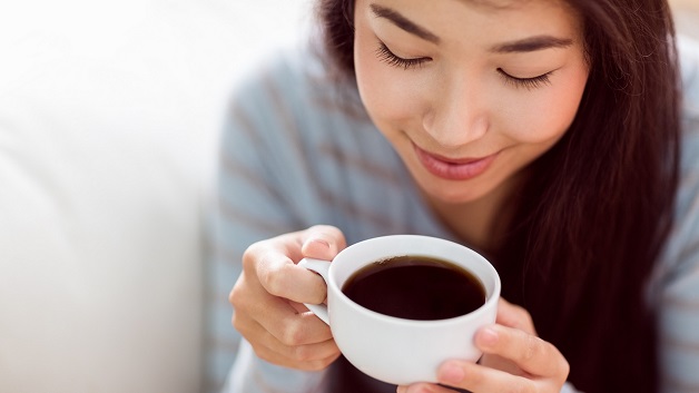 Tiêm vacxin có được uống cà phê không là câu hỏi nhiều người quan tâm