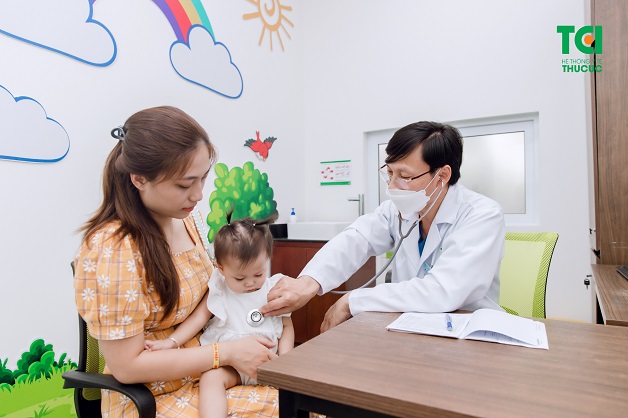 Báo cáo ngay lập tức cho bác sĩ nếu có vấn đề bất thường sau uống thuốc