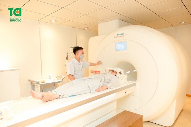 Chụp MRI u tuyến thượng thận trái và phải
