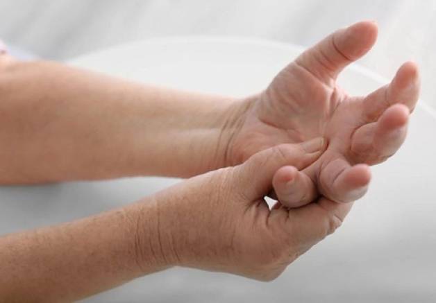 Các biến chứng nguy hiểm khi bị thoái hóa cột sống cổ