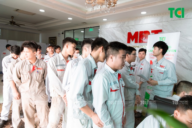 khám sức khỏe công ty