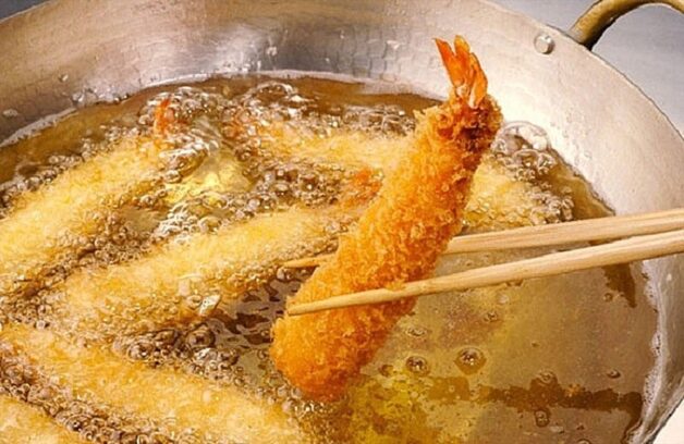 đồ chiên rán là thực phẩm người bệnh mắc lao nên kiêng