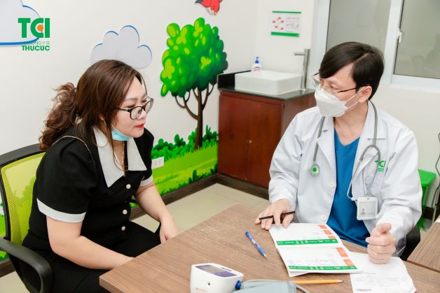 lịch tiêm vacxin cho trẻ sơ sinh