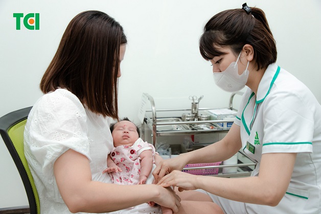 Việc cho trẻ tiêm phế cầu và 6in1 cùng lúc cũng sẽ tạo ra đáp ứng miễn dịch tương đương với khi trẻ tiêm từng loại riêng lẻ