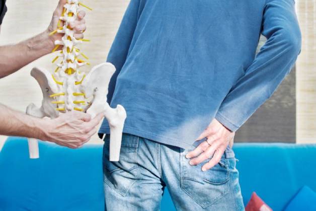 dấu hiệu thoái hóa khớp háng