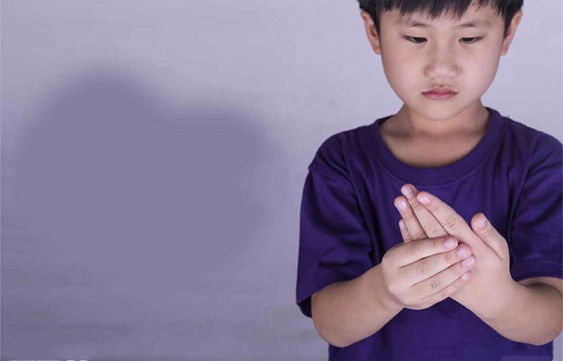 viêm khớp thiếu niên