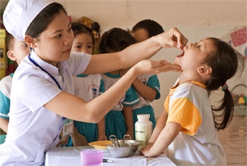 bổ sung vitamin A cho trẻ