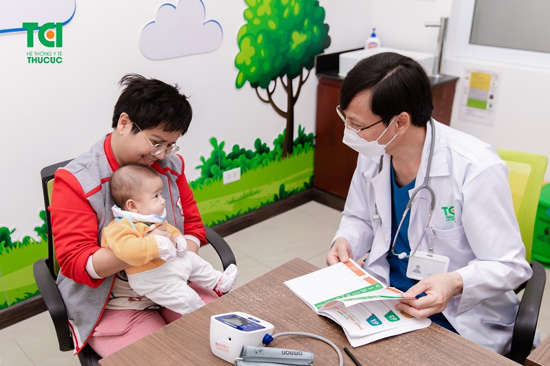 Nên tiêm phòng cho trẻ sáng hay chiều là điều nhiều phụ huynh quan tâm