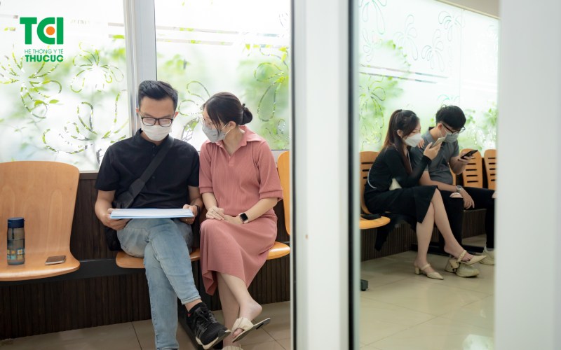 tiêm chủng cho người lớn