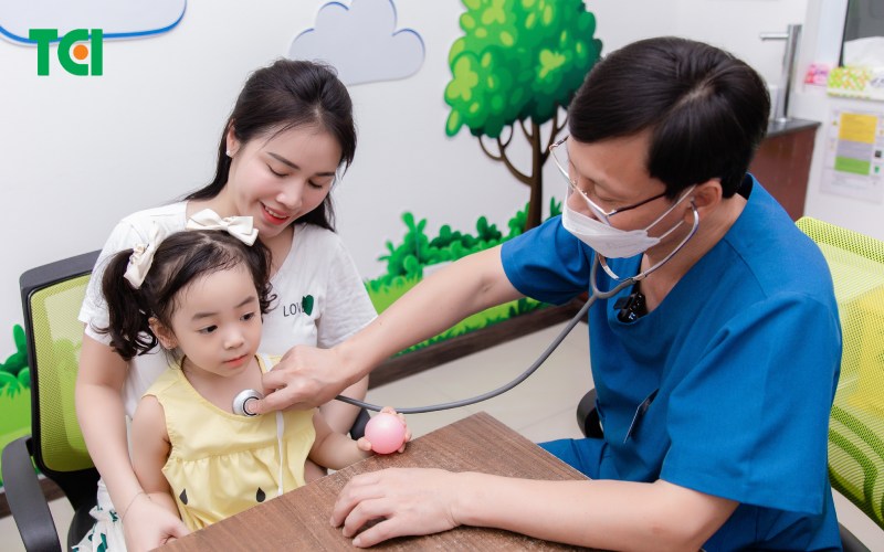khám sàng lọc trước tiêm