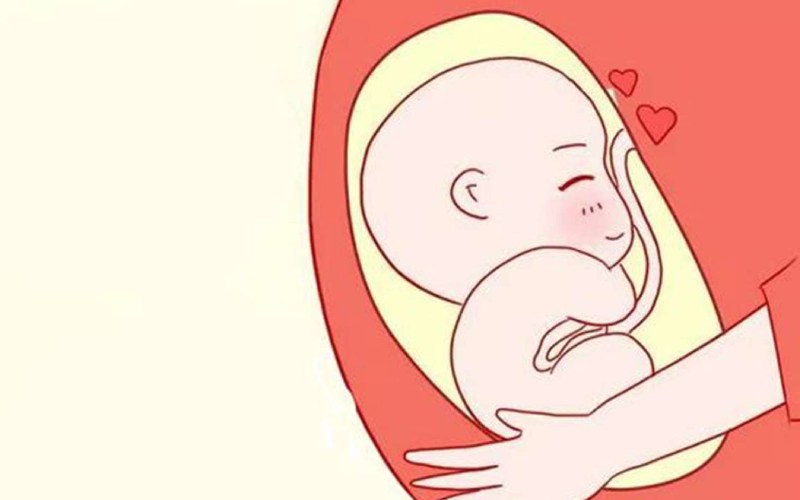 vì sao bà bầu cần uống vitamin tổng hợp