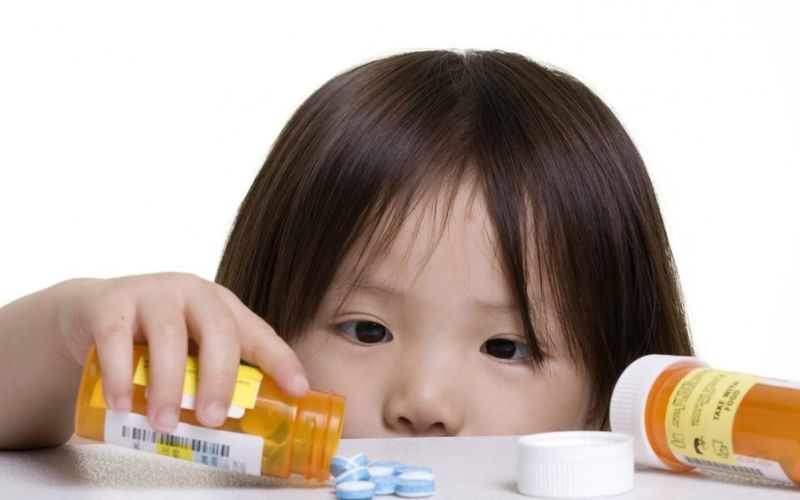 Thận trọng khi sử dụng để tránh làm giảm đề kháng của trẻ em